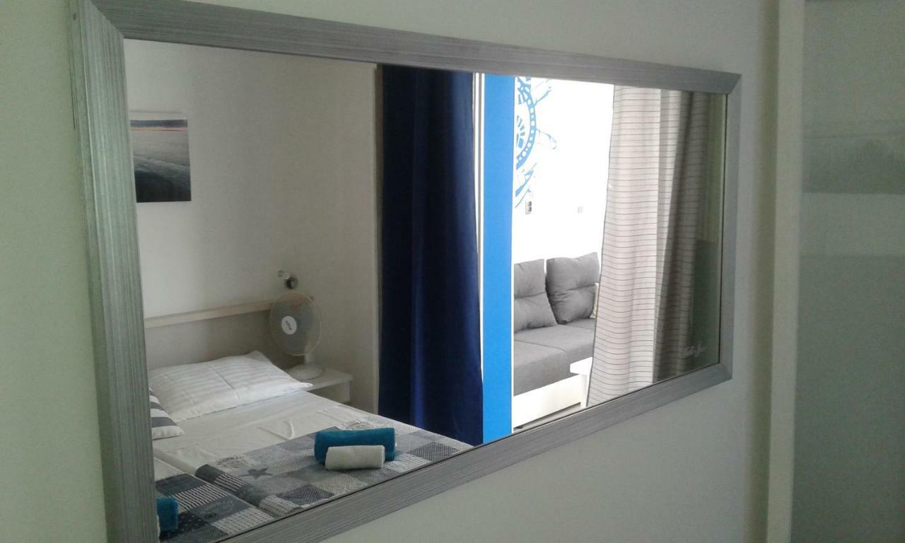 Appartement Mali Sjor à Primošten Extérieur photo