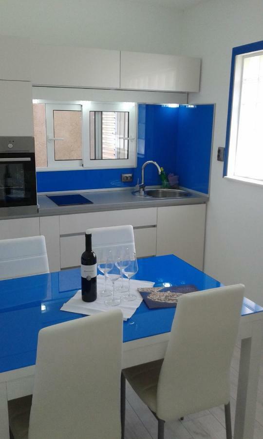Appartement Mali Sjor à Primošten Extérieur photo